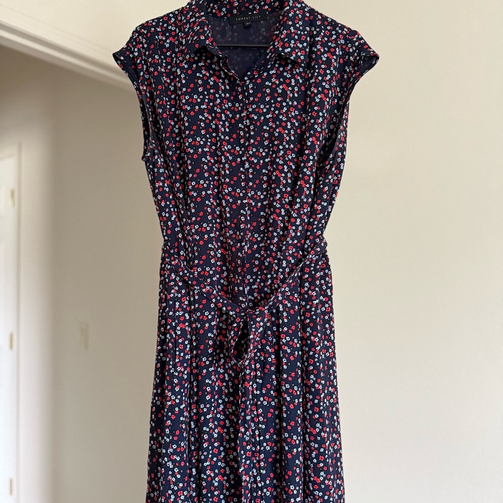 Elegant Floral Midi Dress in Navy
